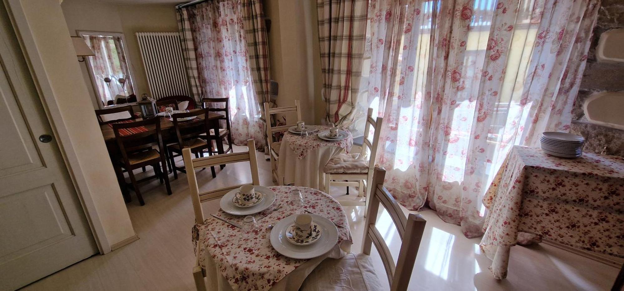 Antica Casa Menetti B E B Acomodação com café da manhã Sestola Exterior foto