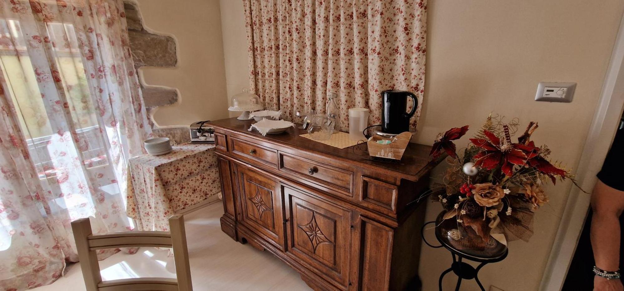 Antica Casa Menetti B E B Acomodação com café da manhã Sestola Exterior foto